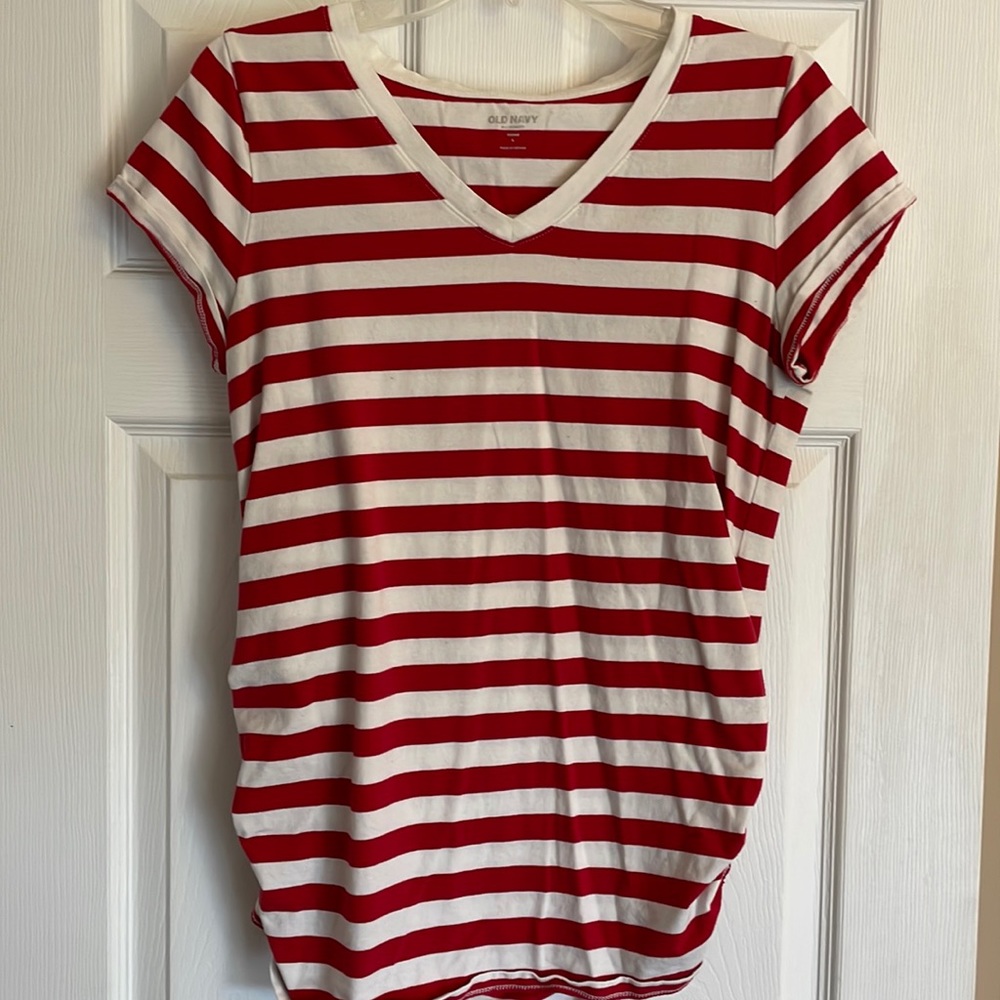 Red/white striped maternity tshirt with ruched sides